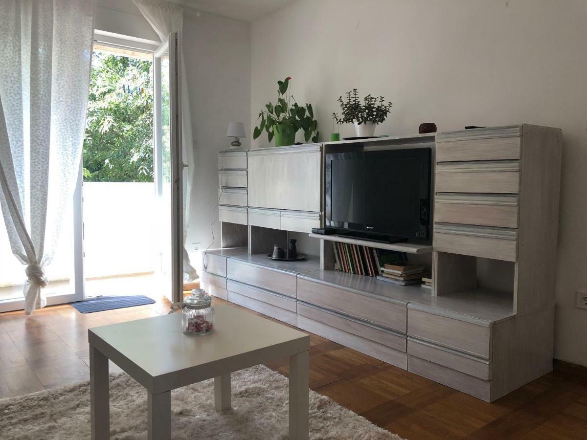 Apartment Safran Novigrad  Luaran gambar